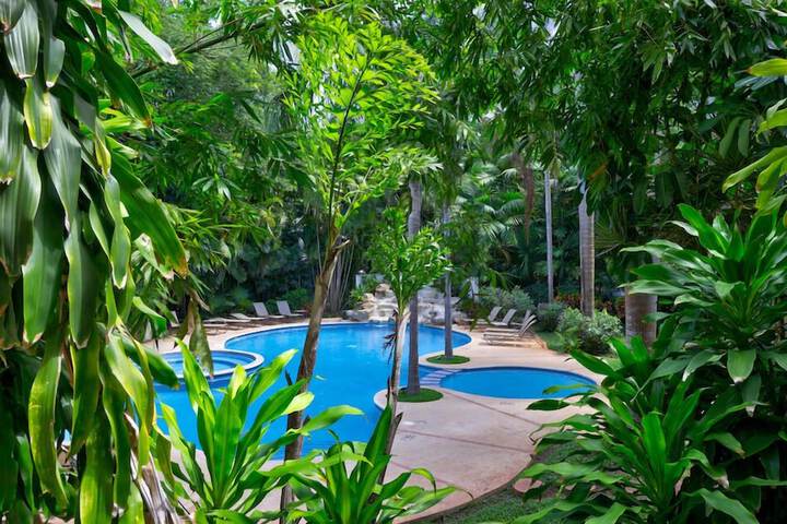 Pool 377 of 426