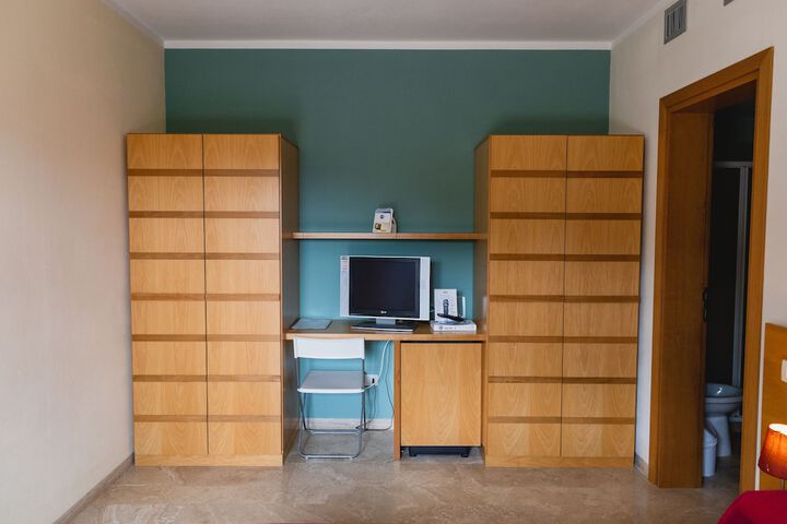 Room 11 of 58