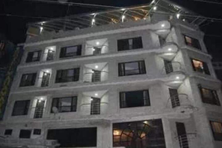 HOTEL MAHAMAYA