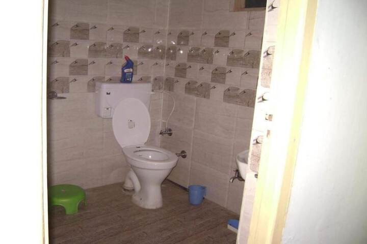Room 20 of 29