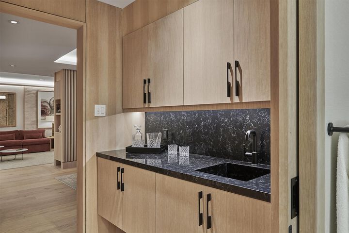 Minibar