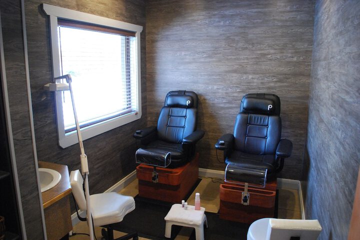 Spa 33 of 69