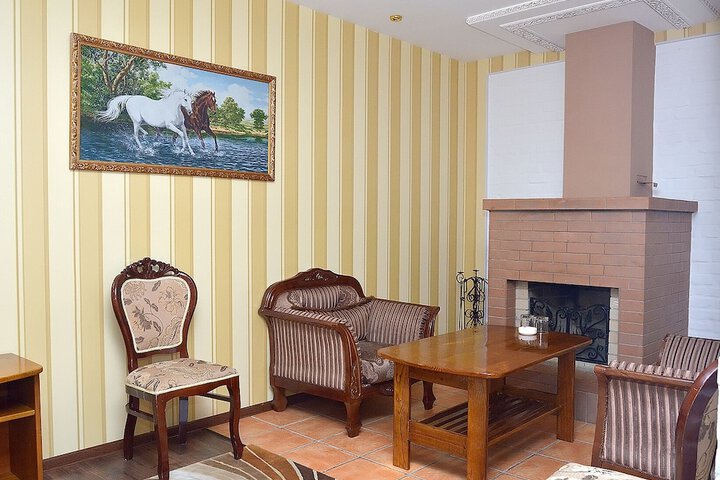 Room 26 of 39