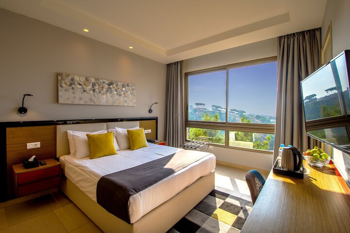 Room 21 of 101