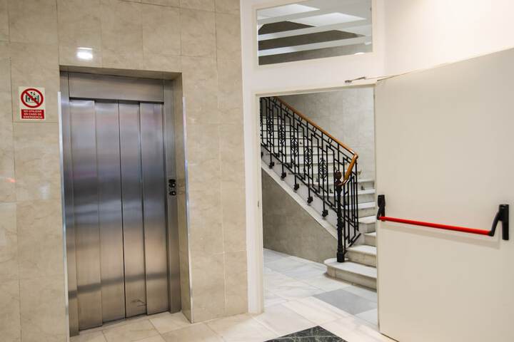 Elevator