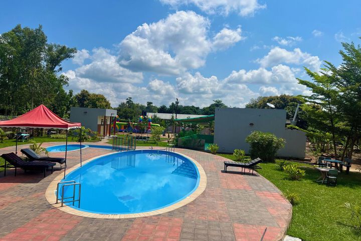 Pool 28 of 66