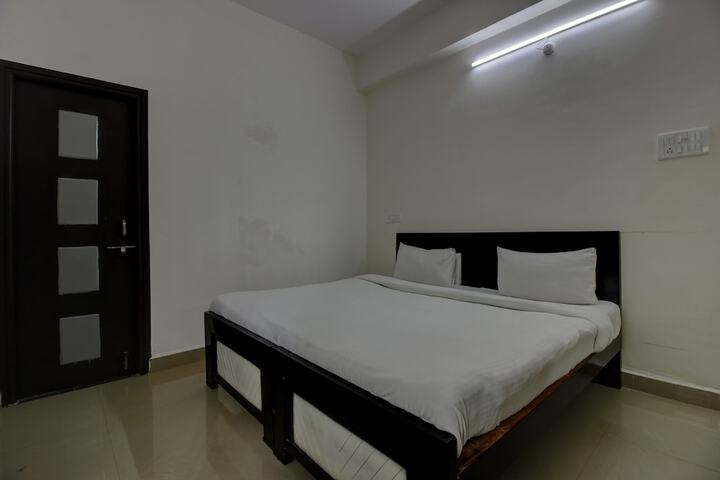 Room 5 of 5