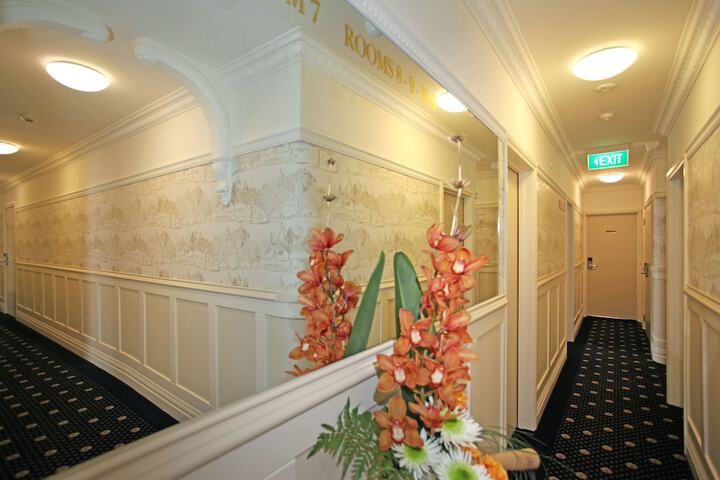 Ballroom/Hall 46 of 54
