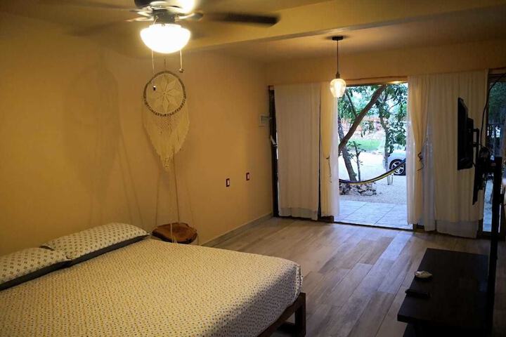 Room 3 of 21