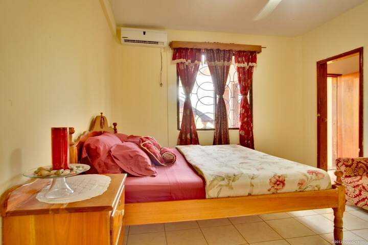 Room 2 of 18