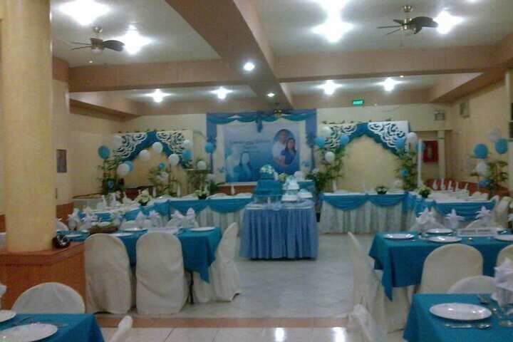 Ballroom/Hall 12 of 13