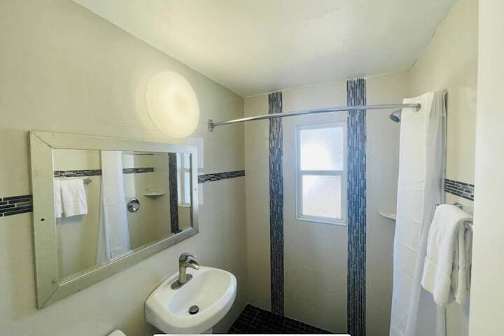 Deluxe Double Room (4 of 6)