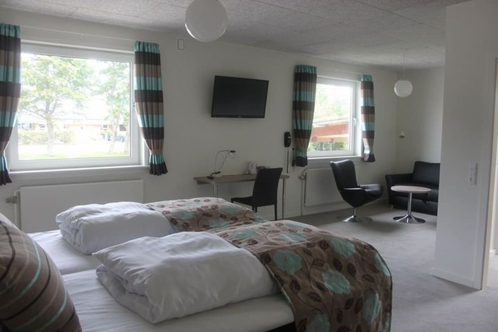 Room 7 of 30