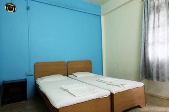 Room 3 of 5