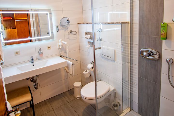 Clean Restrooms