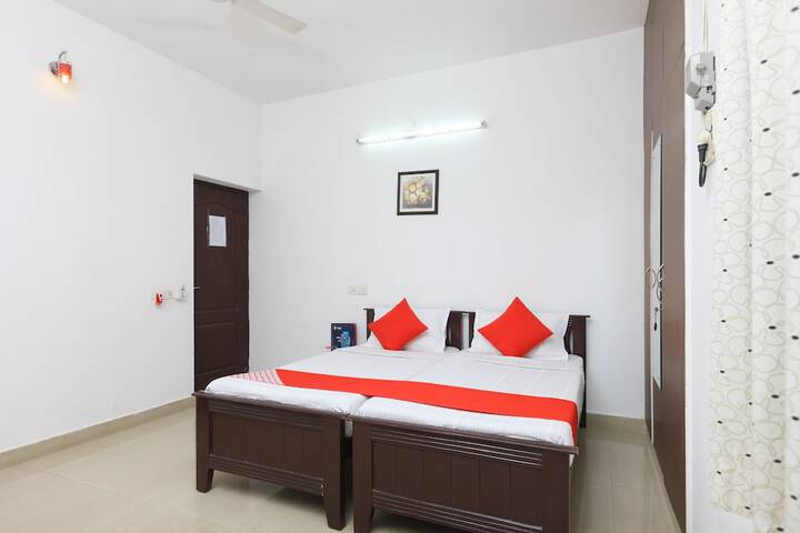 Room 15 of 22