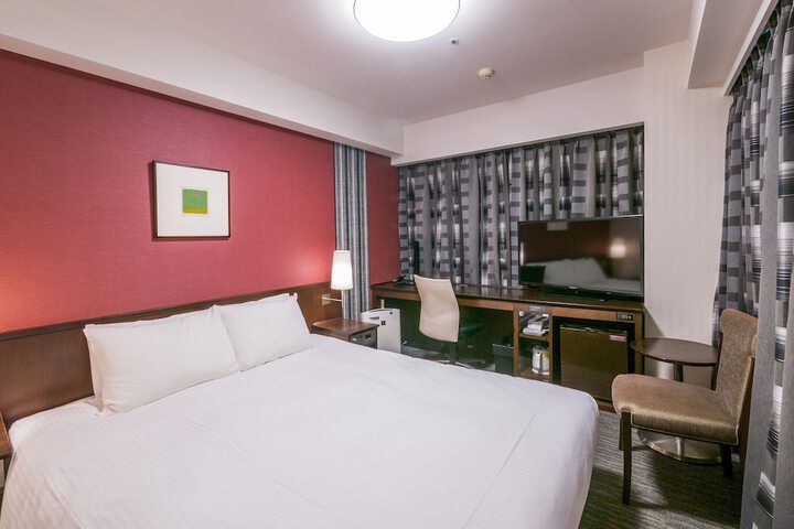Room 16 of 41