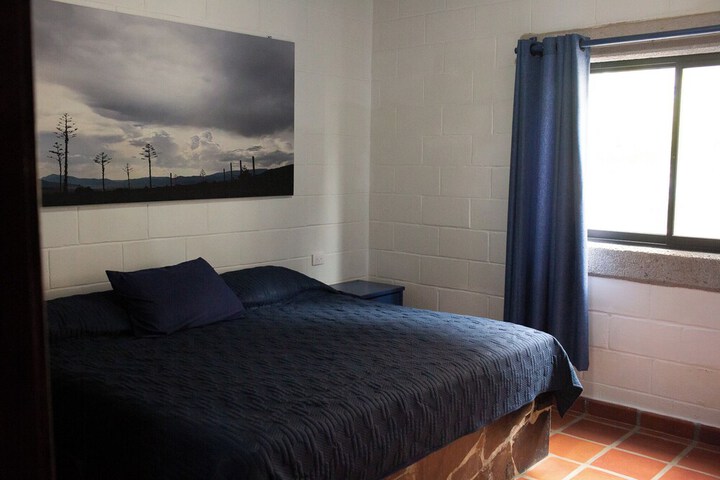 Room 17 of 96