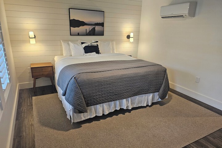 Room 17 of 125