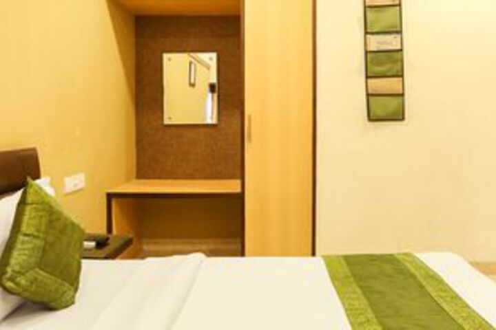 Room 19 of 43
