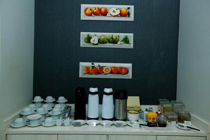 Breakfast/Coffee Service 35 of 67
