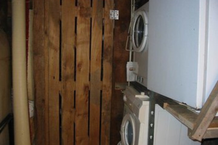 Room 35 of 73