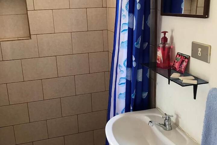 Room 20 of 39