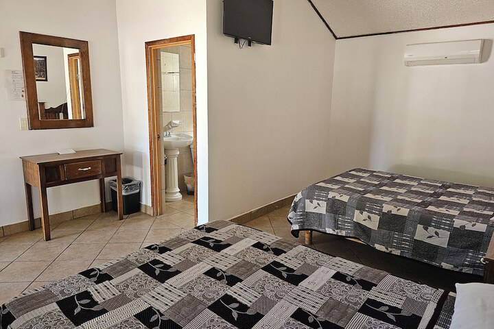 Room 7 of 20