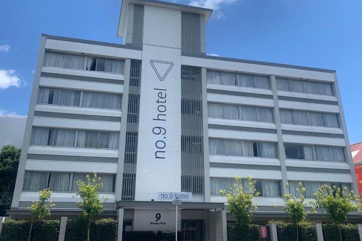 No. 9 Hotel