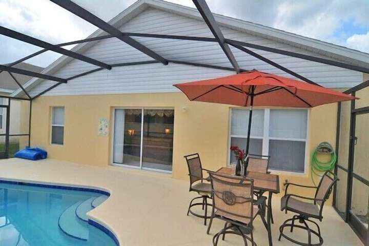 Pool 8 of 25