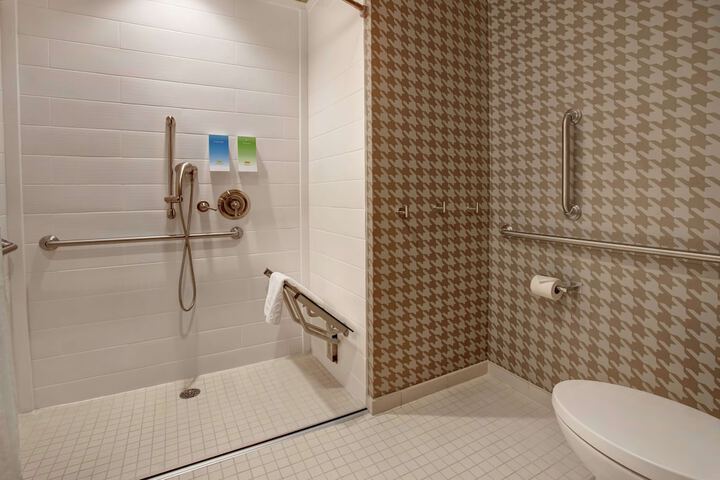 Bathroom shower