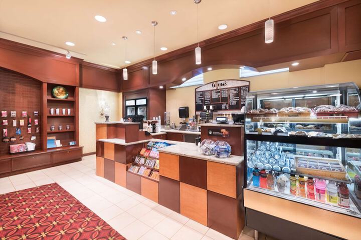 Snack bar