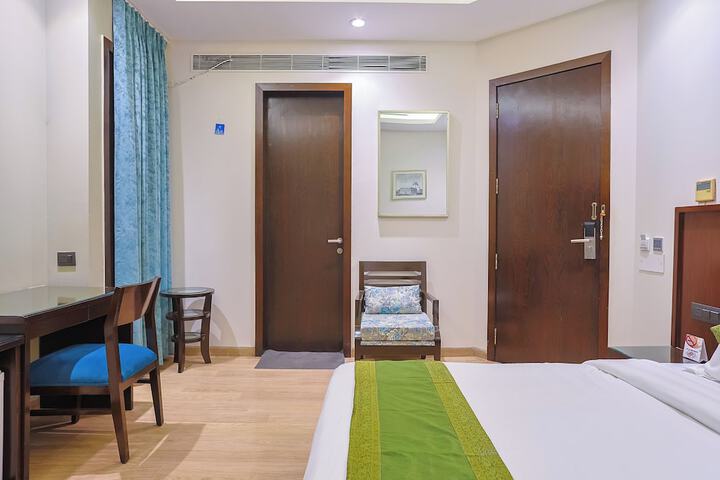 Room 62 of 137