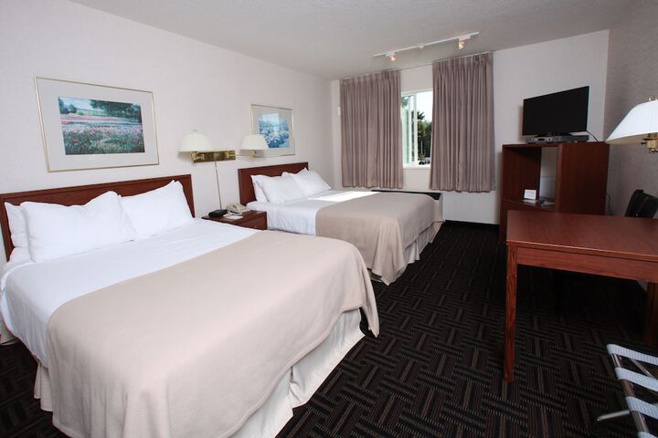 Room 10 of 38