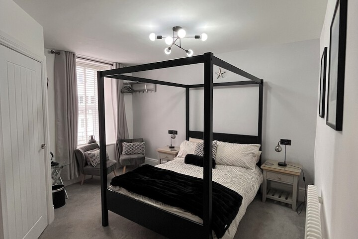 Room 40 of 74