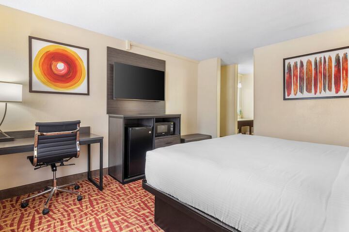 Room 21 of 79