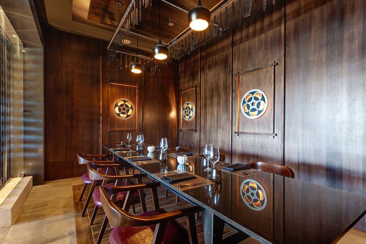 Dining 165 of 261