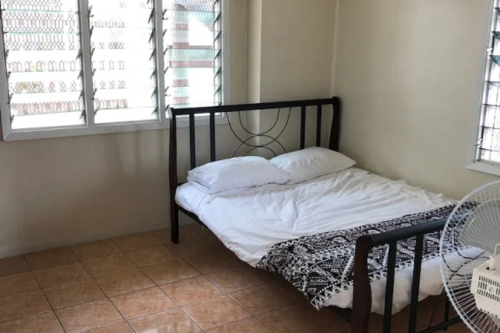 Room 4 of 14