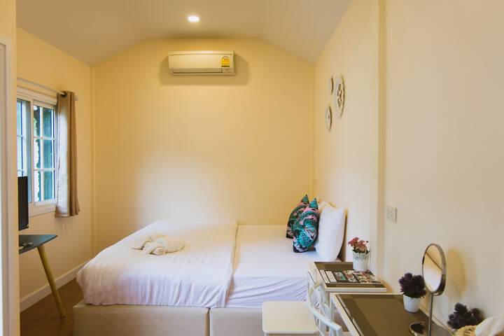 Room 32 of 113