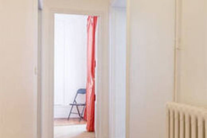 Room 35 of 170