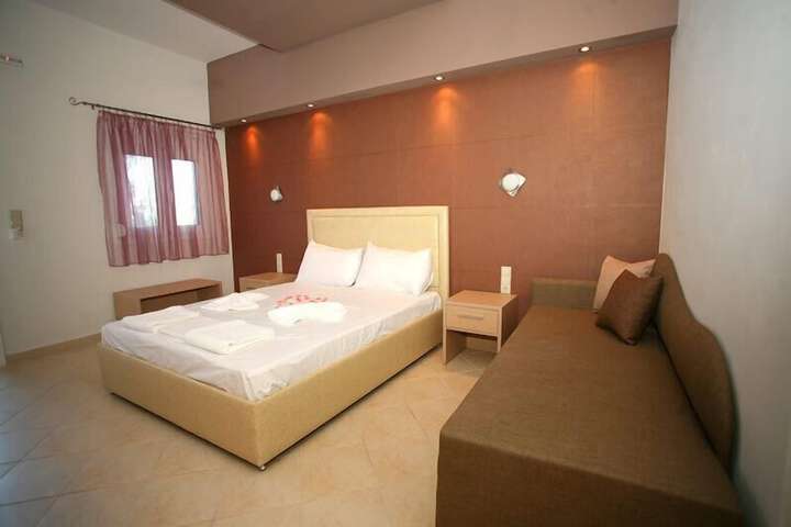 Room 8 of 56