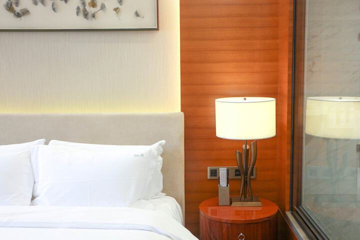 Room 22 of 57