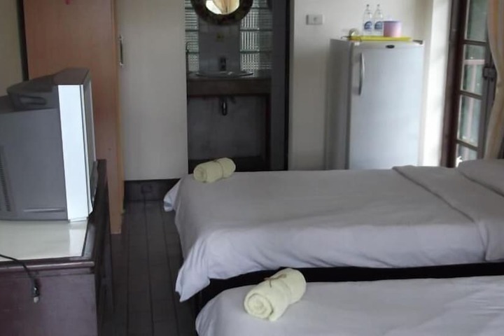 Room 7 of 52