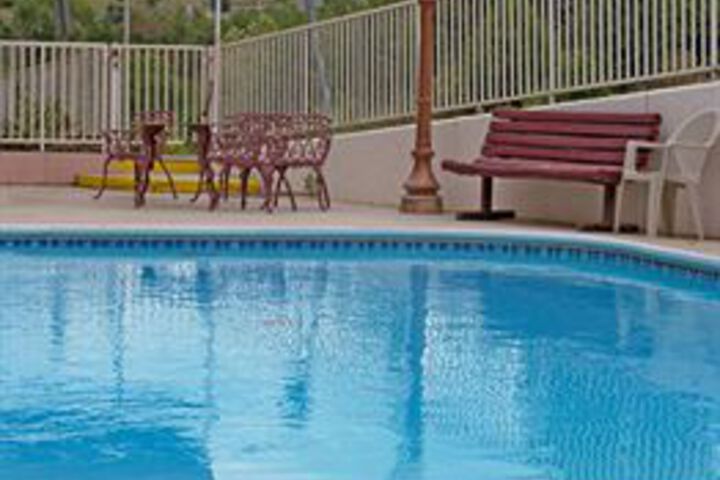Pool 16 of 21