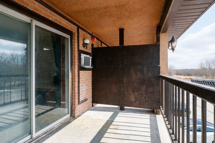 Terrace/Patio 6 of 25