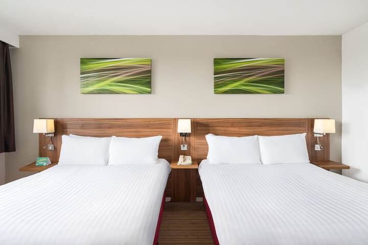 Room 15 of 71