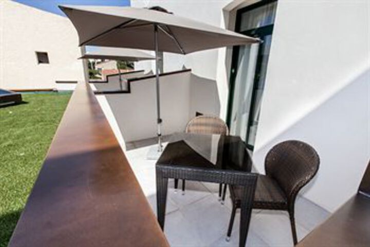 Terrace/Patio 2 of 27