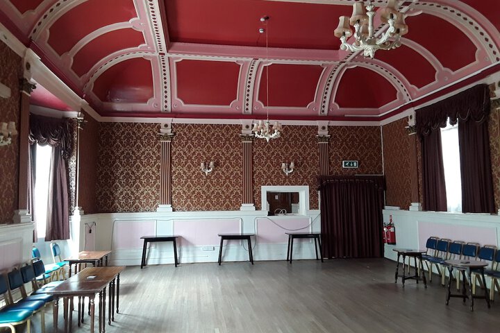 Room 42 of 45