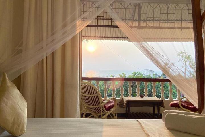 Dmellos Sea View Home