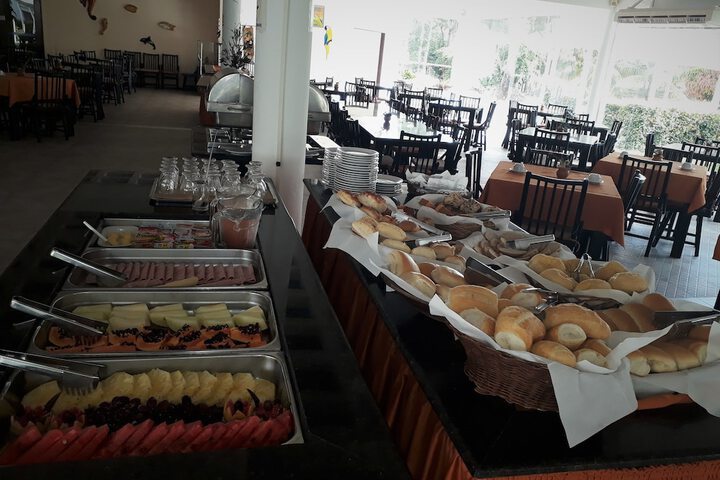 Breakfast/Coffee Service 20 of 46